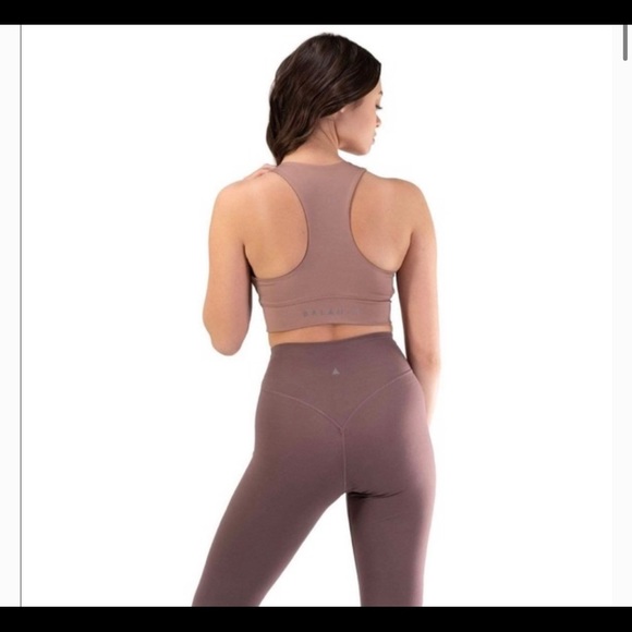 Balance athletica isla bra size S - Picture 2 of 5